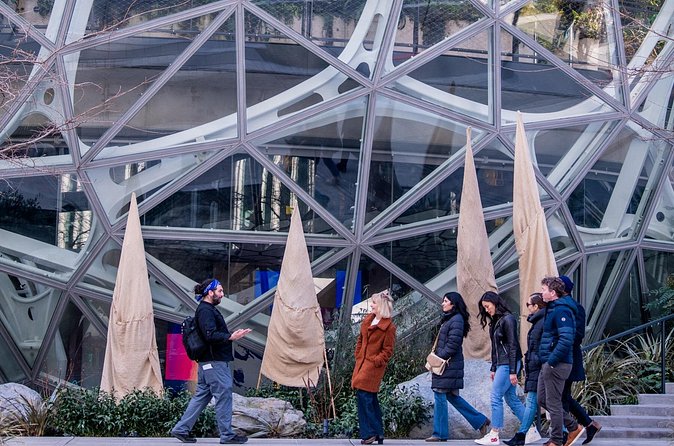 Street Food Tour of South Lake Union- Area of Amazon Spheres - Stop-By-Stop: Heirloom Corn, Bagels, Burgers, and a Sweet Finale