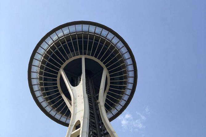 The Best of Seattle and Majestic Snoqualmie Waterfalls - University Village: an hour of real breathing room