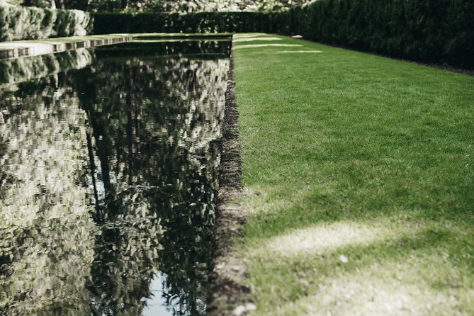 The Bloedel Reserve & Sightseeing - Who should book this Bainbridge and Bloedel tour?
